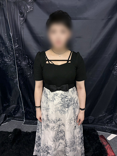 凛としていて“妖艶なその眼差し”…真性M嬢の大器!【さえ嬢】極上の時間をご用意しております…