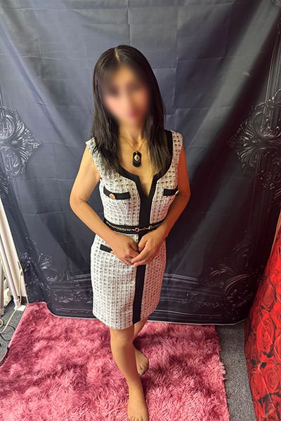 大人の「色香」という言葉が似合う【みく嬢】ご予約受付中!!